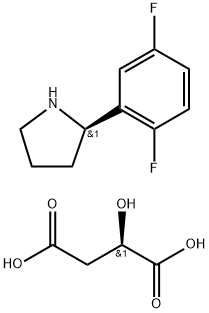 (R)-2-(2,5-difluorofenylo)pirolidyny (R)-2-hydroksybursztynian